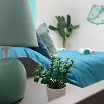 Apartment Atlantis Suite - 100 Mt From The Beach