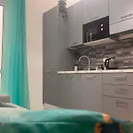Apartment Atlantis Suite - 100 Mt From The Beach